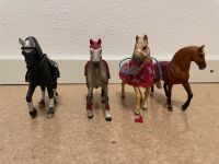 4 Schleich Pferde mit Zubehör Bayern - Weitnau Vorschau