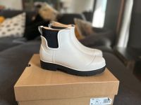 UGG Gummistiefel Gr. 39 neu Nordrhein-Westfalen - Bergisch Gladbach Vorschau