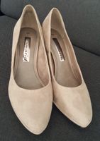 Tamaris Pumps High Heels Beige hell Größe 40 neuwertig Nordrhein-Westfalen - Sankt Augustin Vorschau