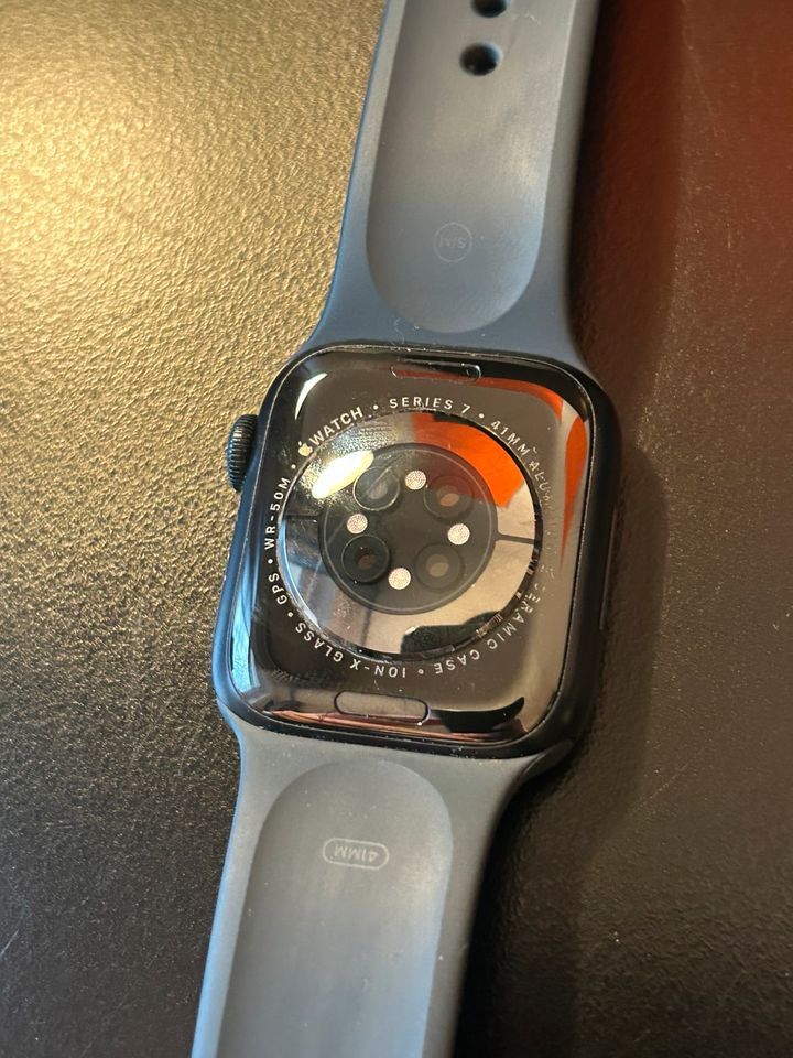 Apple Watch Series 7 in Berlin