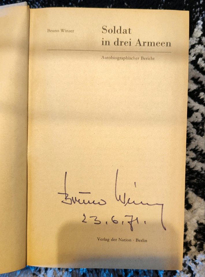Winzer - Soldat in drei Armeen + Autogramm 1968 Buch Band Werke in Dresden