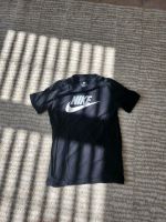 Nike Kinder Shirt  GR. 132 , schwarz Nordrhein-Westfalen - Grevenbroich Vorschau