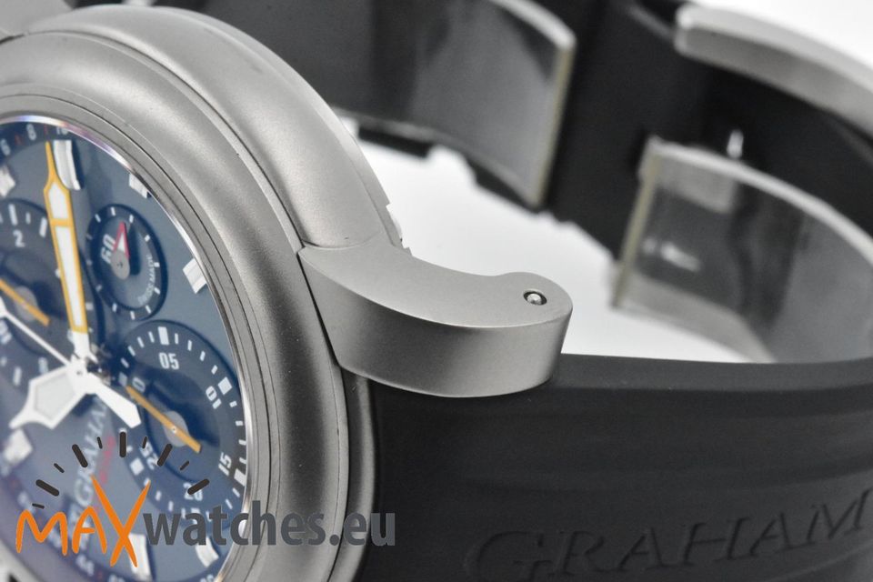 Graham Chronofighter Oversize Airwing Chronograph 2OVKT.T01A.K10B in Iffezheim