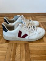 Veja Sneaker Freizeitschuhe Gr. 41 München - Maxvorstadt Vorschau