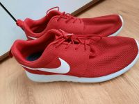 Sneaker / Schuhe / Nike / rot / Größe 45,5 / Schuhe Nordrhein-Westfalen - Emsdetten Vorschau