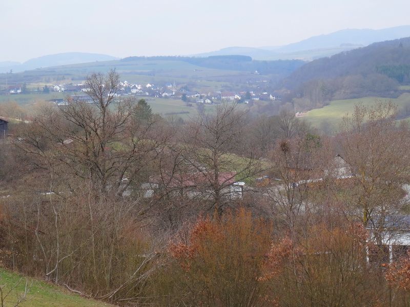 Absolut ruhig gelegenes Baugrundstück mit Fernblick in Frankenberg (Eder)