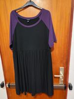 Stretch Kleid Gr. 50/52 schwarz /lila NEU Niedersachsen - Seesen Vorschau