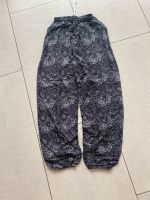 Pumphose Damenhose 36/38 schwarz weiß paisley Rheinland-Pfalz - Standenbühl Vorschau