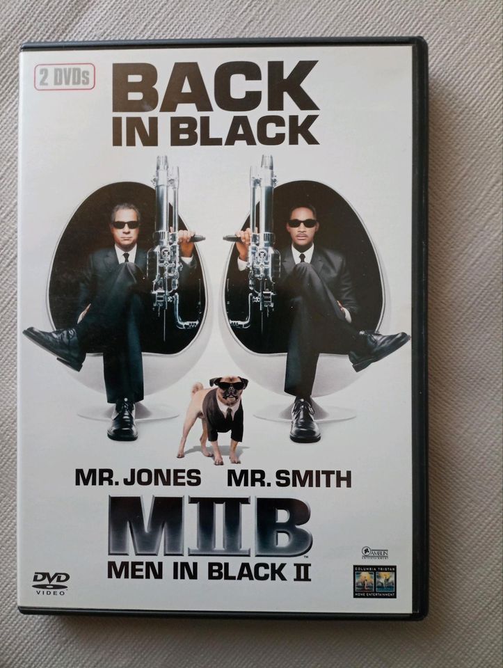MIIB - Men in Black II: Back in Black (2 DVDs) in Malente