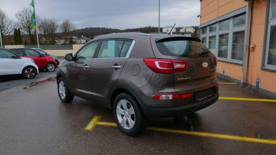 Kia Sportage 2.0CVVT Vision / AUTOM./SHZ/Kamera in Gunzenhausen