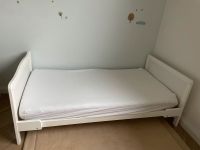 Kinderbett / Babybett mit Premium Matratze Niedersachsen - Scharnebeck Vorschau