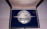 Alte Medaille Plakette Opel 100000 km Fahrleistung Oldtimer Bochum - Bochum-Süd Vorschau