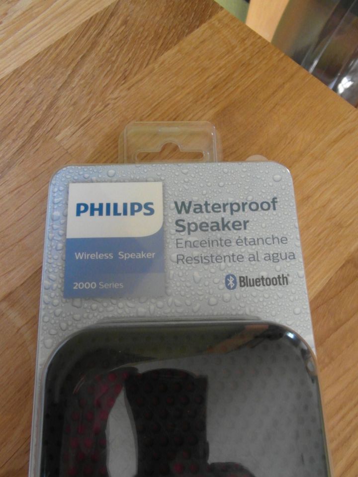 Philips waterproof speaker tas2505 Bluetooth Lautsprecher NEU OVP in Abensberg