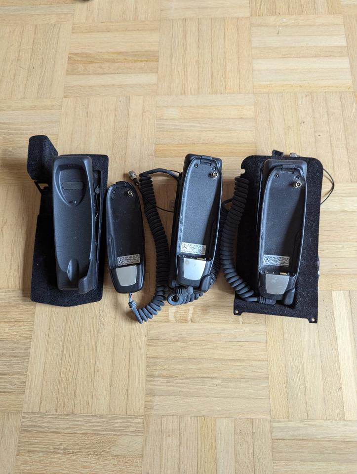 Mercedes Handyhalter Telefon Adapter Stecker Mikrofon Schalter in Vreden
