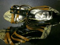 Playboy Sandalette, Keilabsatz, Pumps, Gr 38 Nordrhein-Westfalen - Oberhausen Vorschau