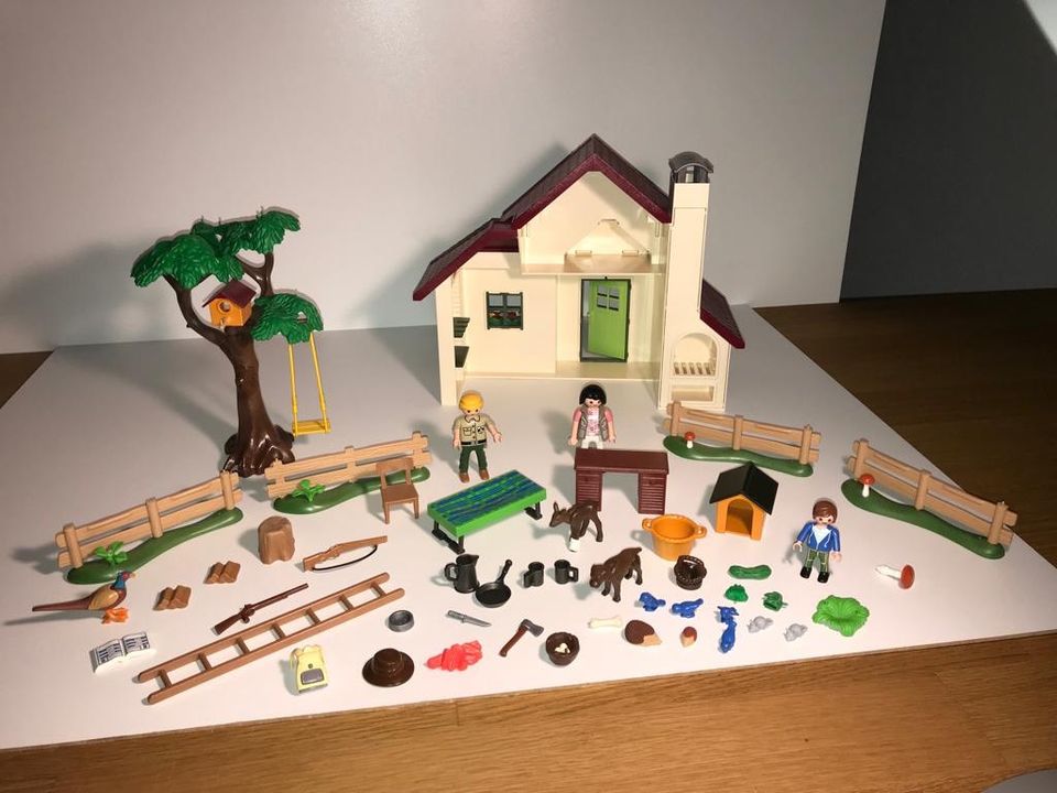 Playmobil Forsthaus 6811 in Borsdorf