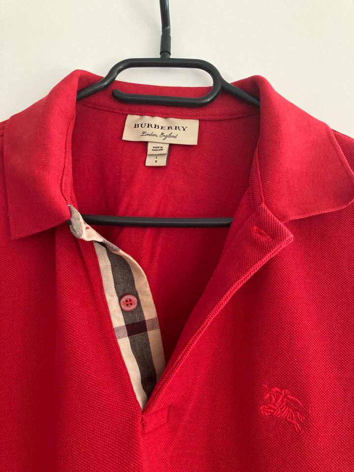 Burberry Polo Shirt Größe L 3 Stück rot/schwarz/grau in Talheim Neckar