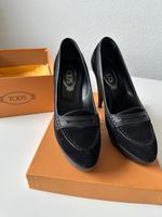 Wie neu! Designer Tod‘s schwarze Pumps Wildleder Leder Niedersachsen - Braunschweig Vorschau