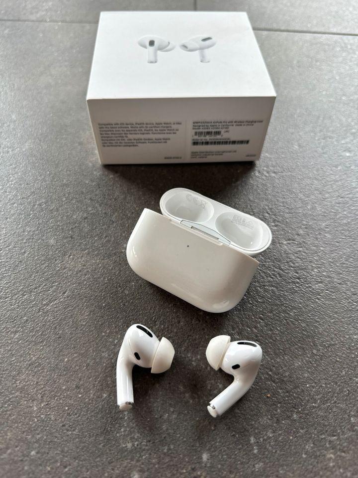 Original Apple Air Pods Pro - Defekt in Mannheim