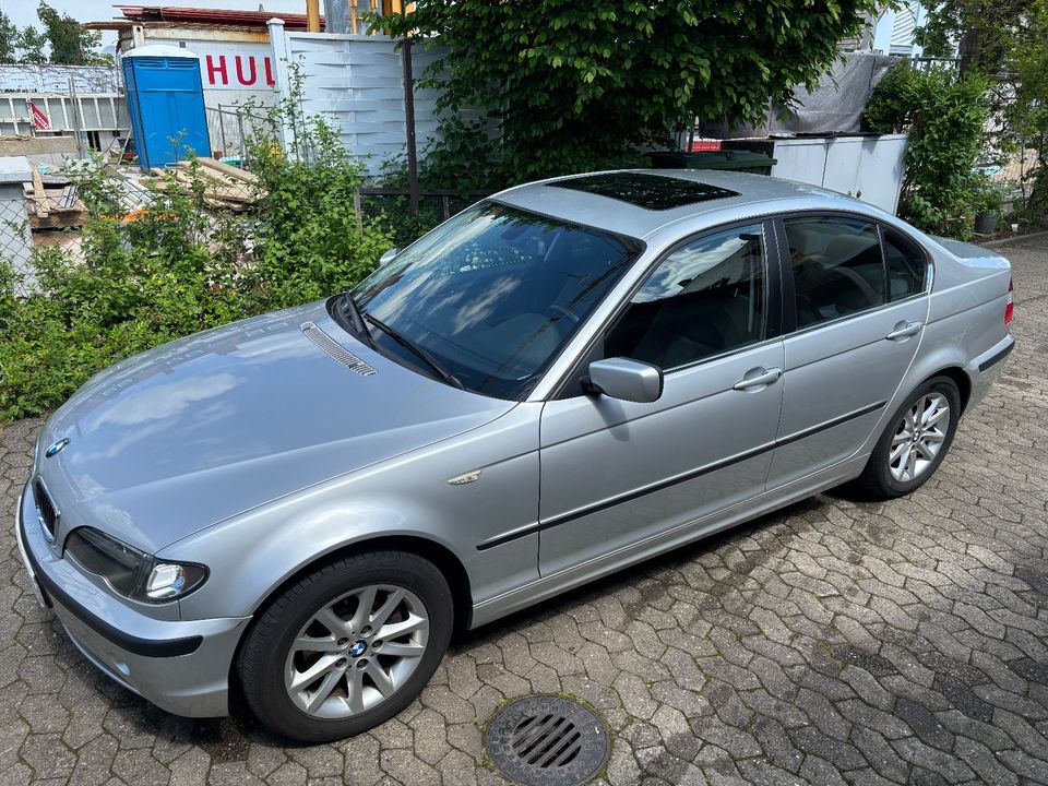 BMW 318i - TOP Zustand! in Schwaig
