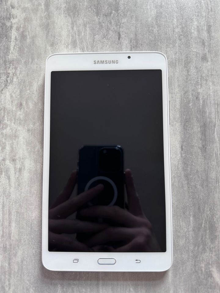 Samsung Galaxy Tab A6 (2016) in Zeitz