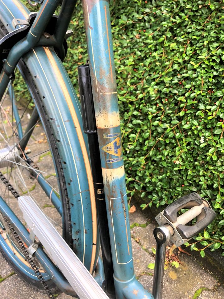 Oldtimer Rad, schönes Damenrad von Hercules mit Original Patina. in Bad Honnef
