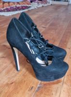 Schwarze High-Heels (Asos, Gr. 38) Bayern - Veitsbronn Vorschau