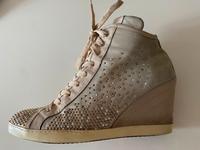 Maripé Damen Schuh Stiefelette mit Keilabsatz silber Leder mit Ni Hessen - Pfungstadt Vorschau