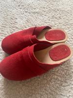 Clogs Echtholz Leder Echtleder rot NEU Schuhe Saarland - Quierschied Vorschau