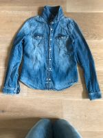 Kinder Mädchen H&M Jeans Bluse Hemd 134 Perlmuttknöpfe TOP Bayern - Landshut Vorschau