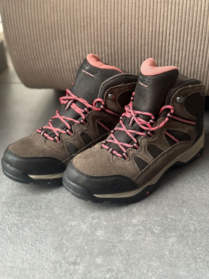 Wanderschuhe Hi Tec 40,4-41 Stall Schuhe Trekking in Krefeld