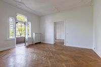 Schöne Altbauwohnung mit Stuck und Balkon und kleiner Einliegerwohnung Berlin - Wilmersdorf Vorschau