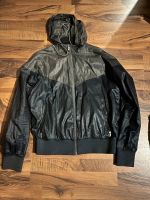 Nike Jacke Duisburg - Meiderich/Beeck Vorschau