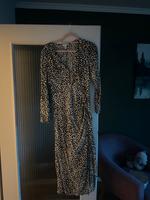 H&M Kleid mit Schlitz Nordrhein-Westfalen - Neuss Vorschau