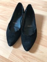 Wildleder schwarz Lloyd Ballerina elegant Saccetto Neuhausen-Nymphenburg - Neuhausen Vorschau