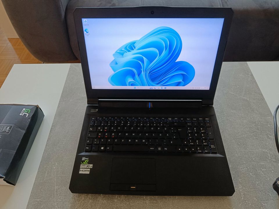 Gaming-Laptop Clevo P655SE 4870HQ 970M in Eschborn