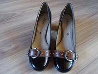 S´Oliver Damen Lack-Schuhe schwarz-braun, kaum getragen, Gr. 39 Nordrhein-Westfalen - Menden Vorschau