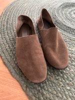 Pull and bear Leder Schuhe Wildleder loafer in Khaki 39 Sommer Frankfurt am Main - Nordend Vorschau