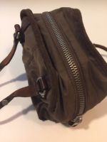 Benetton Handtasche BRAUN ca. 18cm L + 10cm B + 14cm H Hessen - Dreieich Vorschau