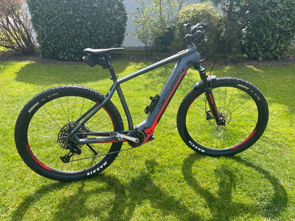 Centurion Backfire E R860IL, grau, 2021 E-Bike, Akku Bosch 625 in Bad Waldsee