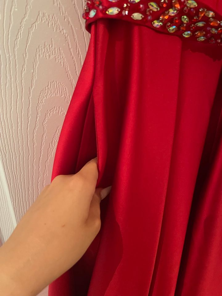 Traumhaftes rotes Kleid/ Abendkleid/Abiballkleid in Dortmund