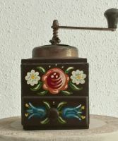 VintageDDR Kaffeemühle mit Verzierungen, Deco, Sammelobjekti Sachsen - Leisnig Vorschau