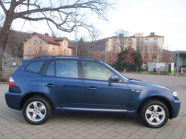 BMW X3 KOFFERRAUMWANNE WANNE ANZEIGE AKTUELL in Gingen an der Fils