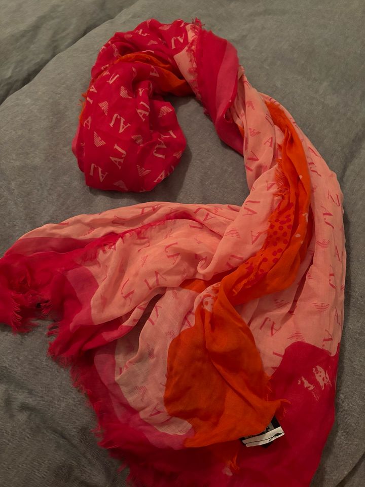 Neu Armani Jeans Schal, Tuch mit Fransen, pink, rosa, orange in Herrsching