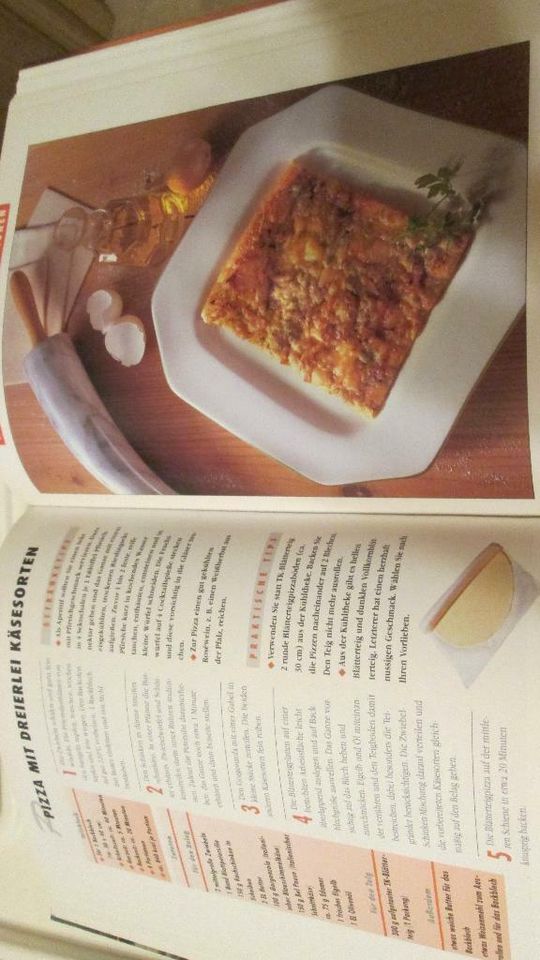 Kochbuch "Pizza, Quiche und Tarte" von Rose Marie Dornhäuser in Röthlein