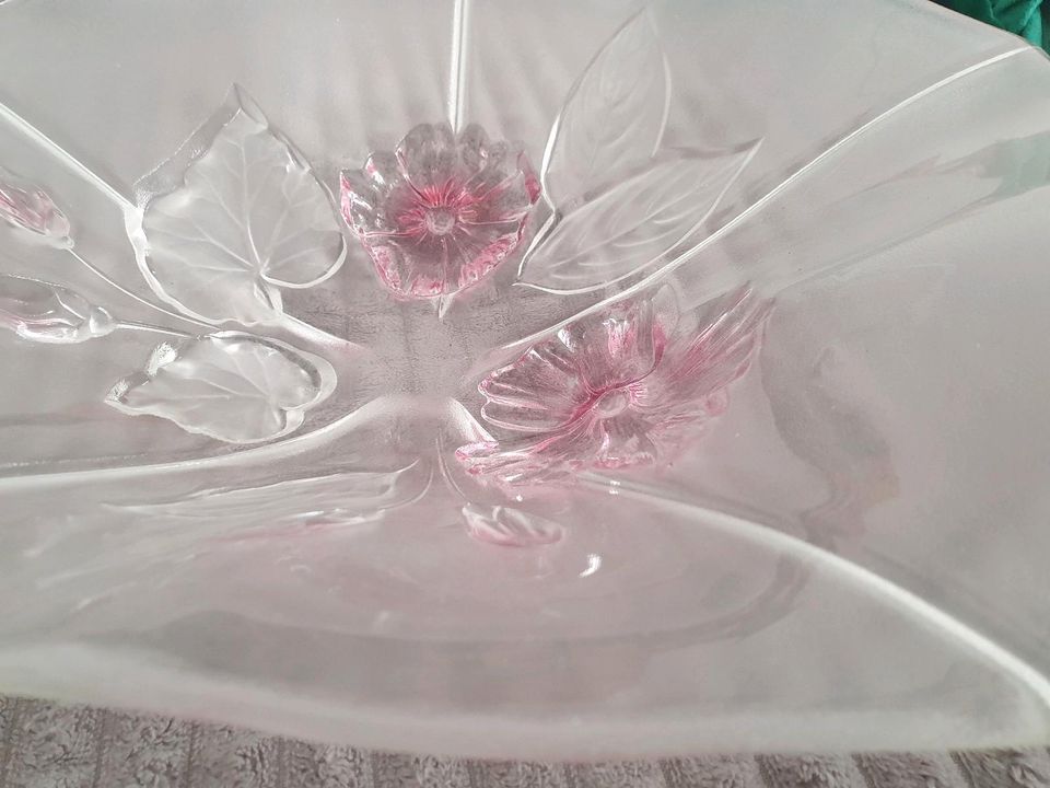 ♥️ wunderschöne Deko Glasschale Schale rosa Blüten Blumen in Magdeburg