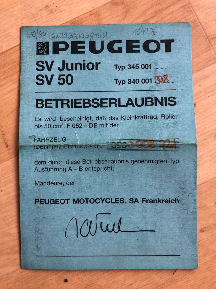 Peugeot SV50 Roller in Regensburg