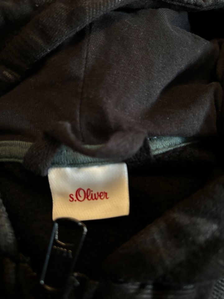 Sweatjacke von s.Oliver in der Gr. 164 in Bad Pyrmont