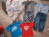 Kleiderpaket Jungen 110 116 T-Shirts Achselshirts Shorts Jeans Brandenburg - Peitz Vorschau