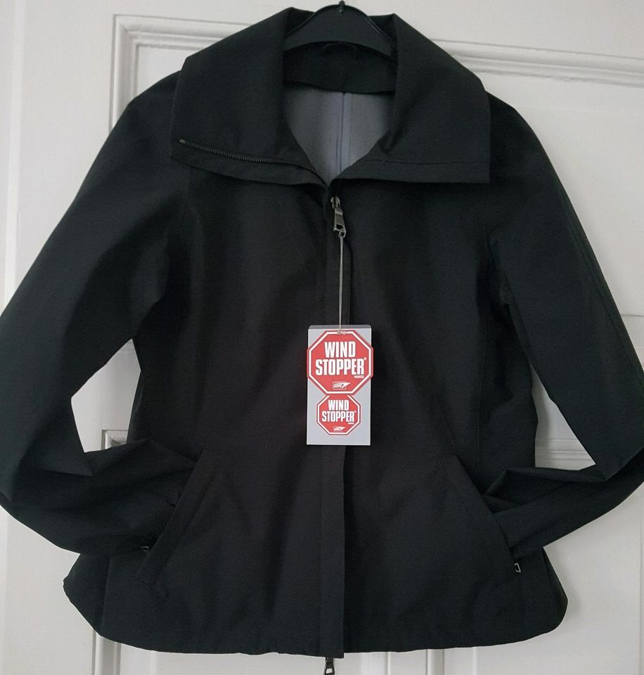 Prada Jacke Windbreaker NEU in Hildesheim